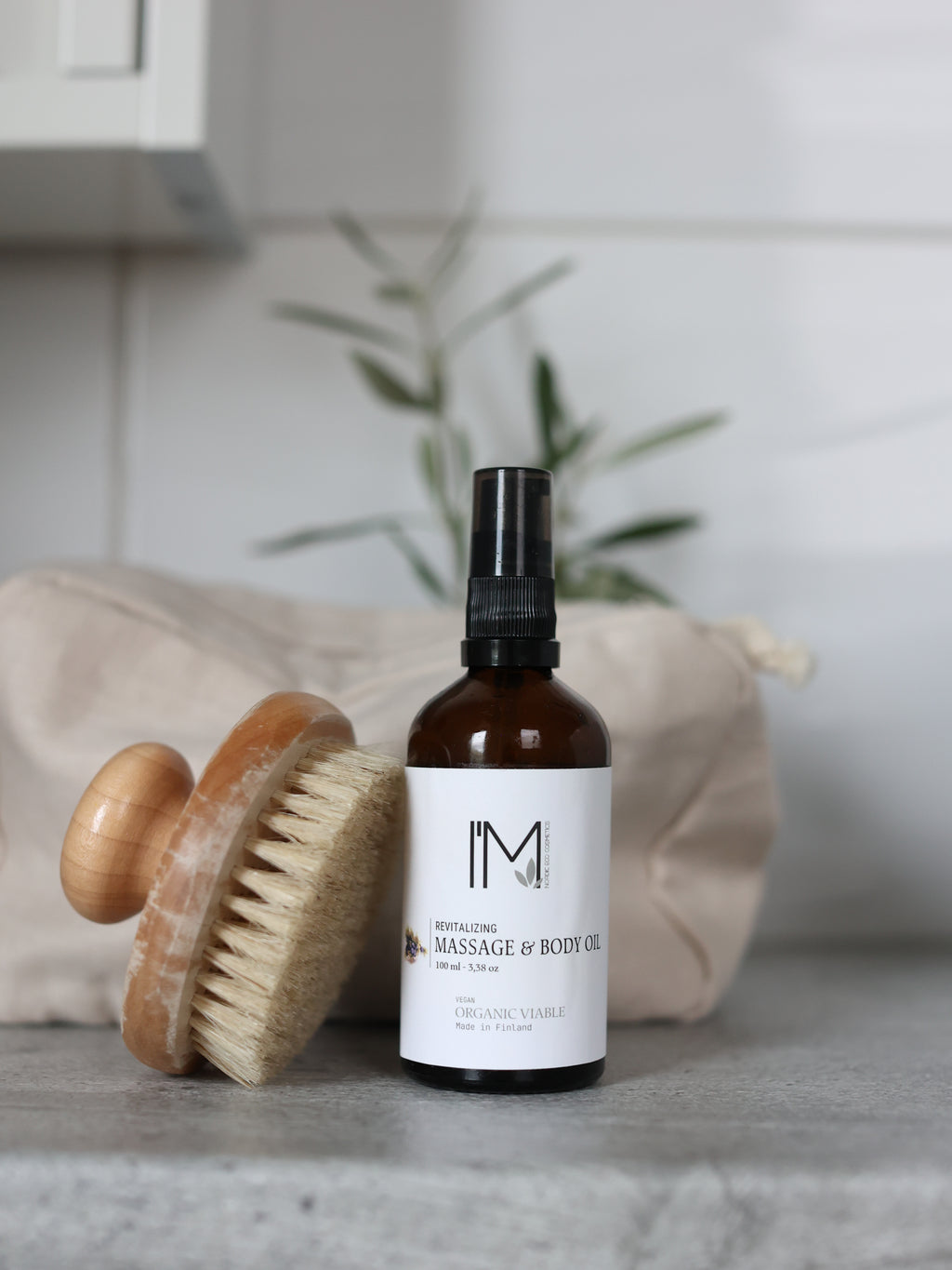 Massage & Body Oil - Revitalizing